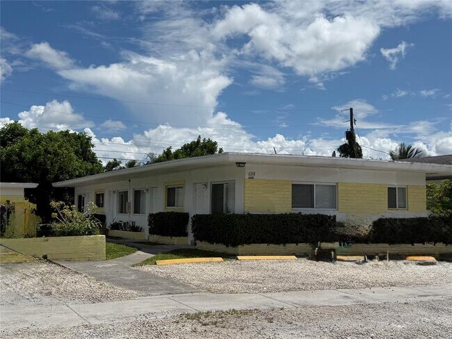 Foto del edificio - 6208 Dawson St
