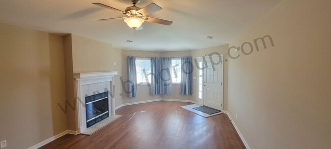 Building Photo - Sun Pointe Village Condo