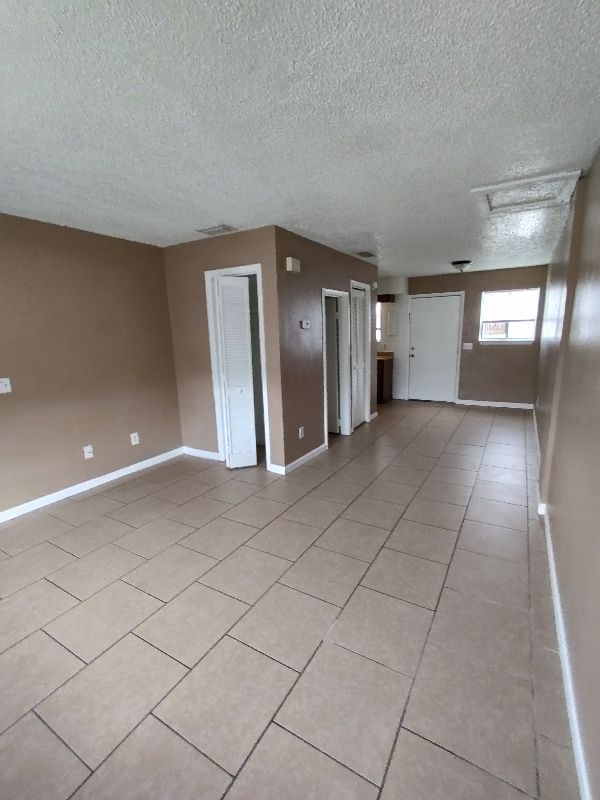 Building Photo - 5820 Butler Dr