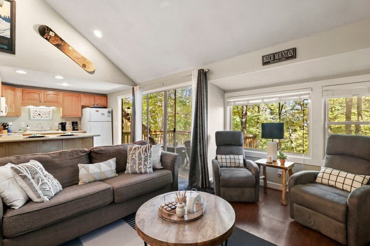 Foto principal - 108 Northridge Rd