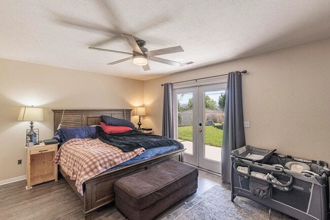 Building Photo - Stunning 4 Bedroom Home in St. George! Pet Friendly!