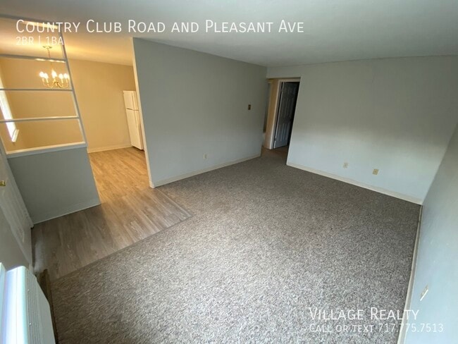 Foto del edificio - 617 Country Club Rd