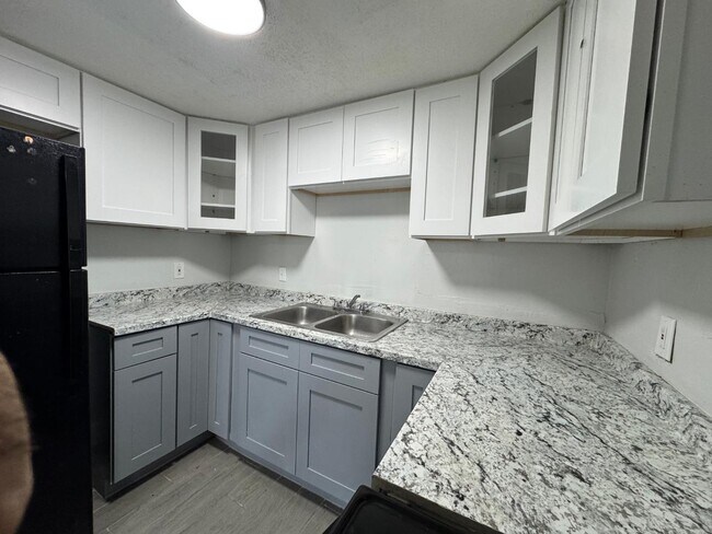 Foto del edificio - 13701 N 21st St