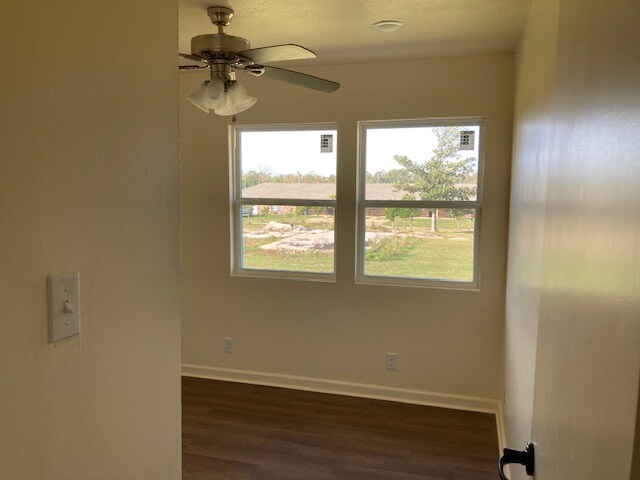 Building Photo - 1011 Giovanni St