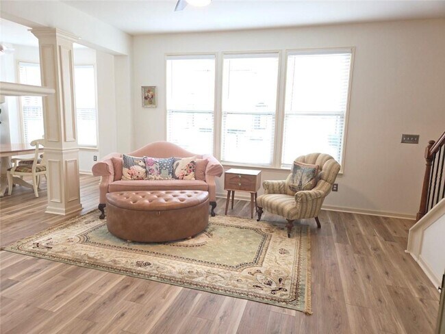 Foto del edificio - 2281 Attewood Dr
