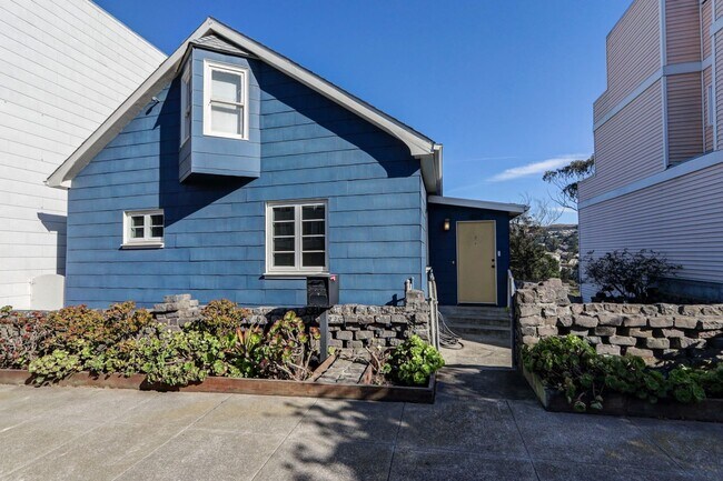 Foto del edificio - 2 Bedroom / 1 Bathroom Inner Sunset home w...