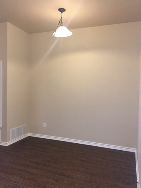 Building Photo - 2704 O W Curry Dr