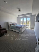 Building Photo - 605 Glenn Lk Dr