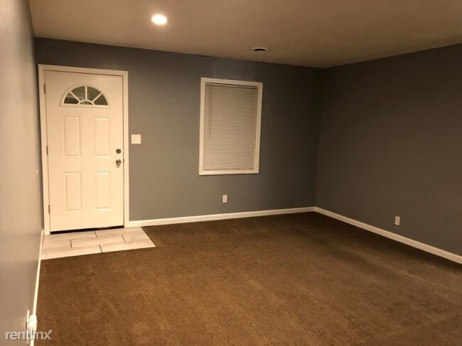 Foto del edificio - 3106 N 51st Terrace