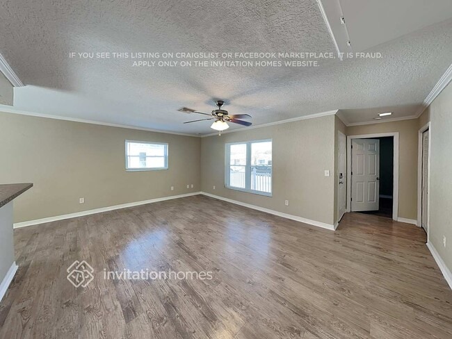 Building Photo - 1410 Stonehaven Way