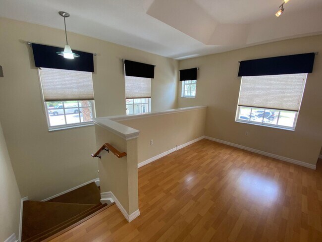 Foto del edificio - 1701 Belmont Pl