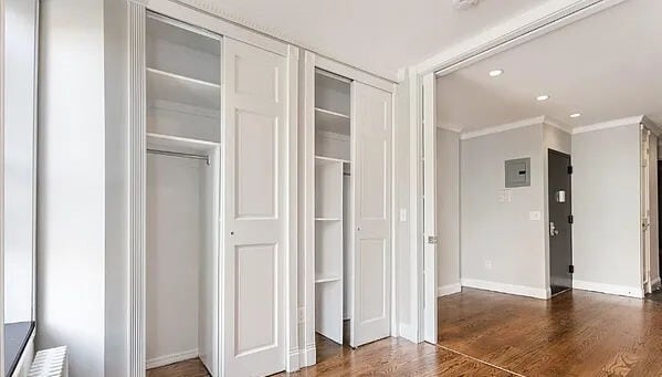 Building Photo - 697 Tenth Avenue