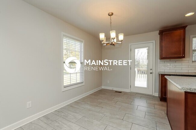 Building Photo - 3 Bedroom Pet-Friendly Home in Murfreesboro, TN with Main Street Renewal