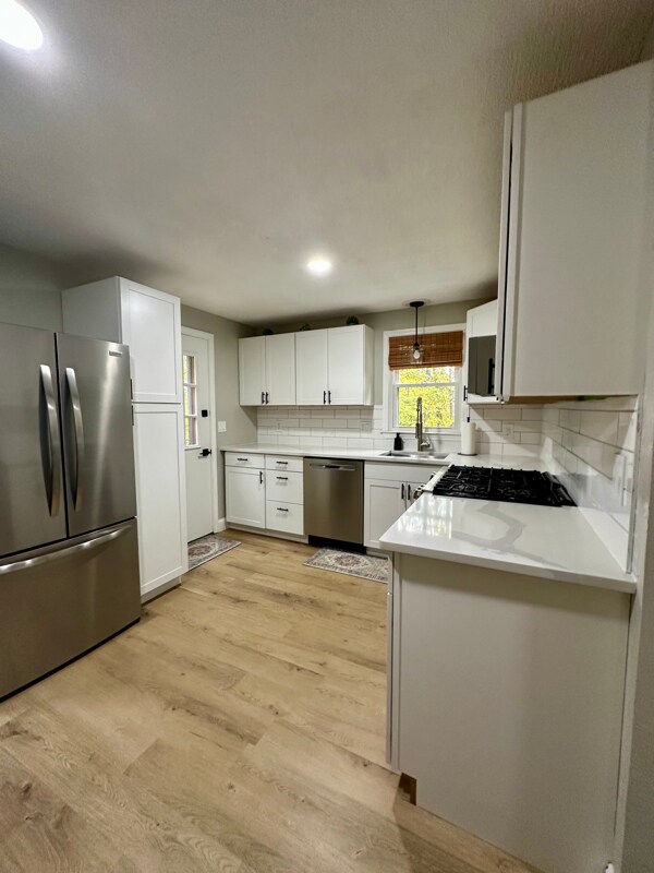 Foto del edificio - 138 Chase Rd