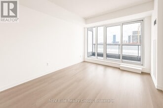 Building Photo - 859 The Queensway