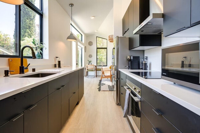 Foto del edificio - 510 Iris St