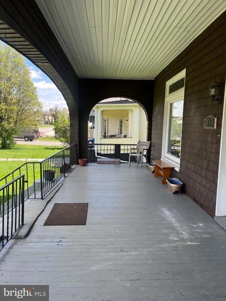 Foto del edificio - 4103 Liberty Heights Ave