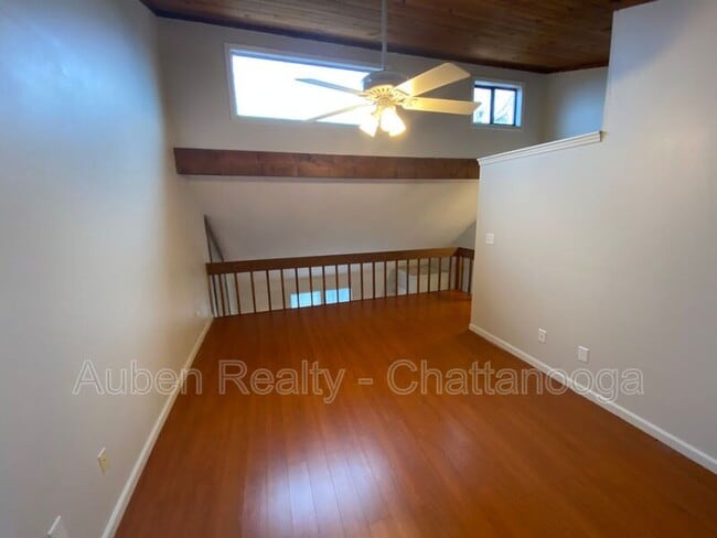 Building Photo - 3261 Conner St