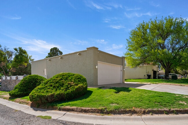 Building Photo - 141 Star Spirit Rd