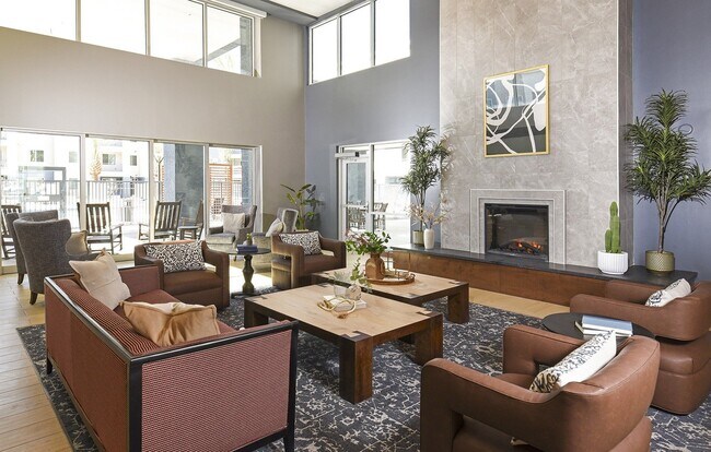 Foto del edificio - Juniper Square 55+ Apartments