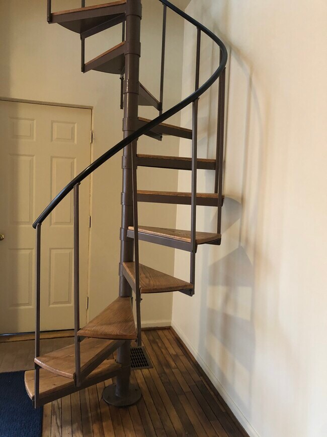 Foto del edificio - 5511 Claybourne St