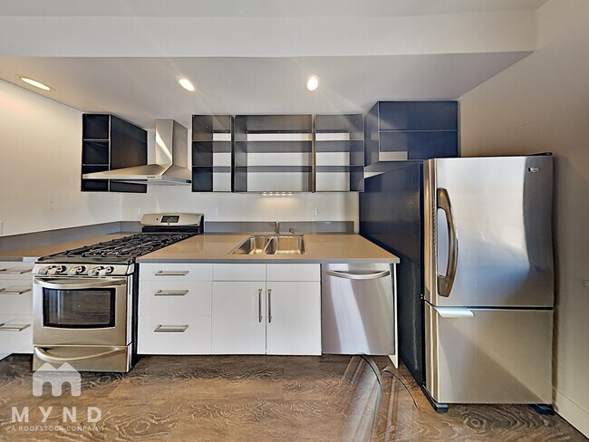 Foto del edificio - 3409 Broadway