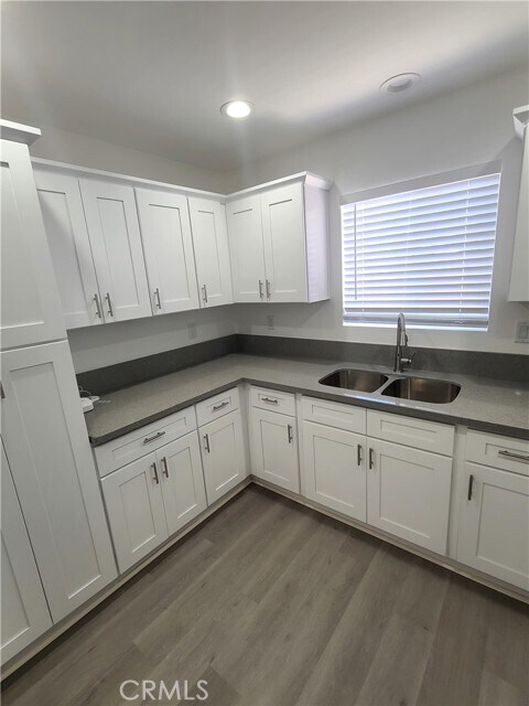 Foto del edificio - 12869 Perris Blvd