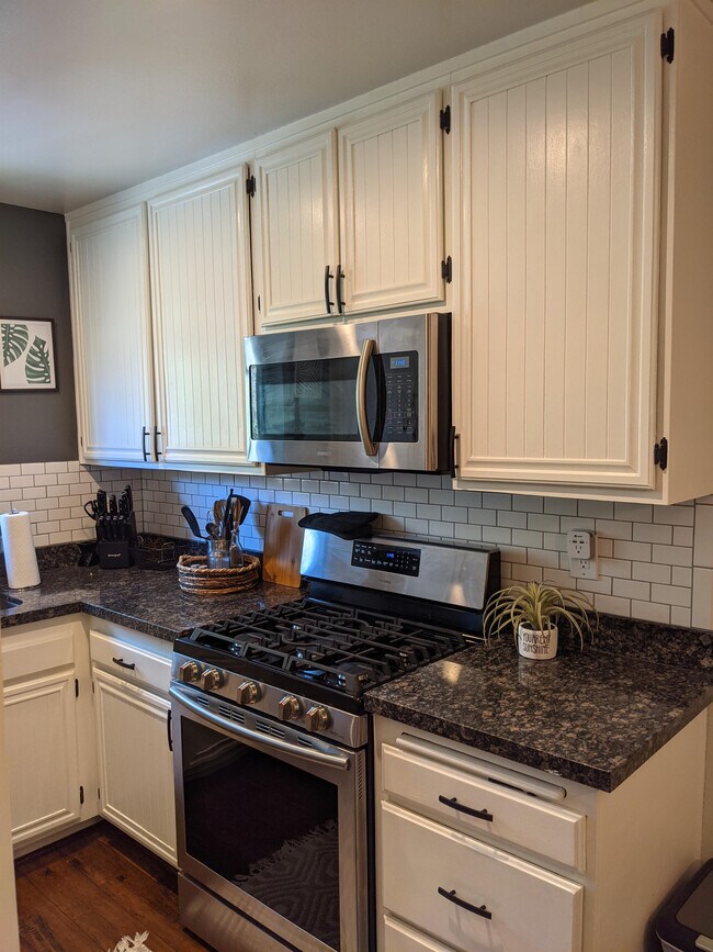 Foto del edificio - 27929 Tyler Ln