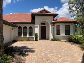 Building Photo - 10250 Templeton Ln