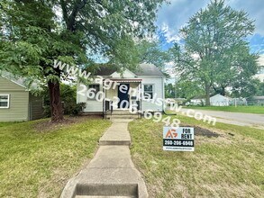 Building Photo - 4039 Lillie St