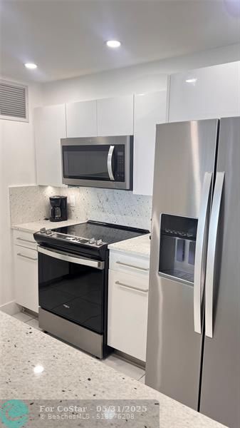 Foto del edificio - 525 N Ocean Blvd