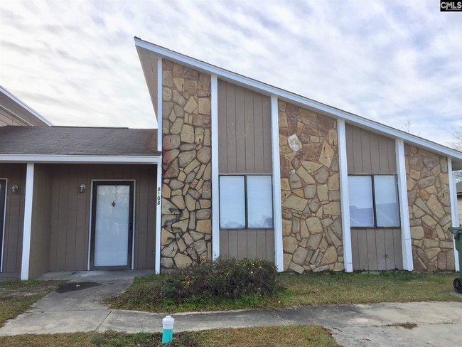 Building Photo - 8108 Hunt Club Rd