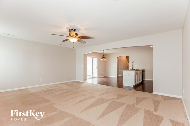 Foto del edificio - 8192 Thornton St