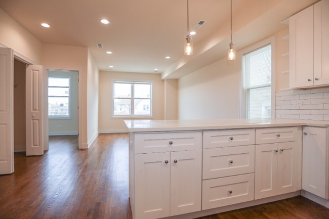 Photo - 2342 N Lawndale Ave Apartment