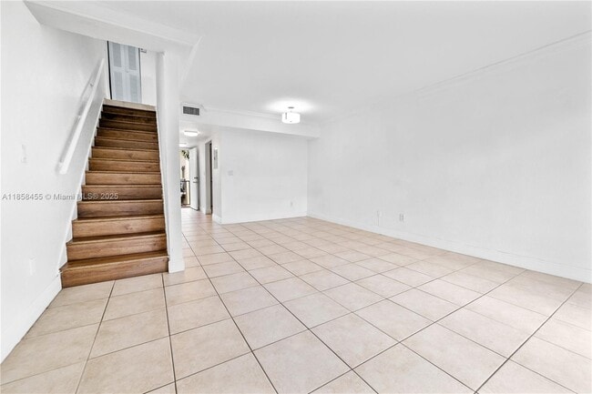 Building Photo - 8650 SW 109th Ave