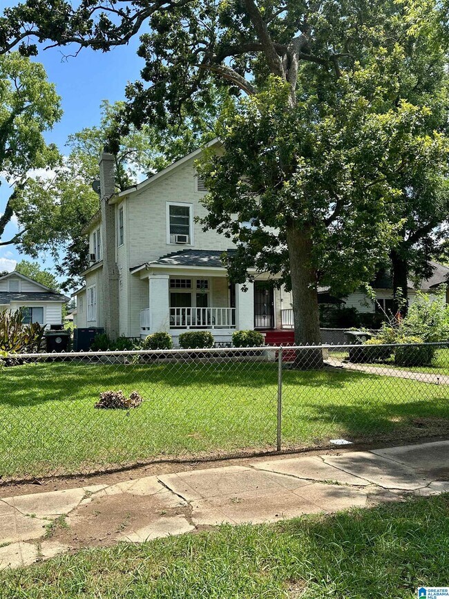 Foto del edificio - 1337 Alabama Ave SW