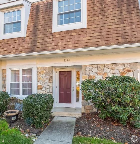 New Apartments For Rent in Chester, PA with High Ceilings 16 Rentals