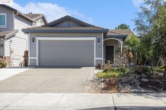 Building Photo - 2006 Trailside Dr