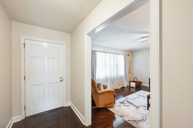 Foto del edificio - 2508 Canal Dr NW