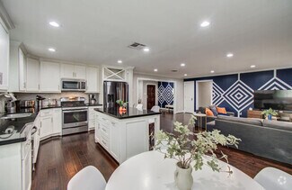 Building Photo - 4749 Benning Dr