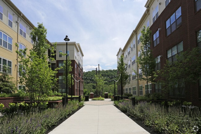  - Courts at Spring Mill Station