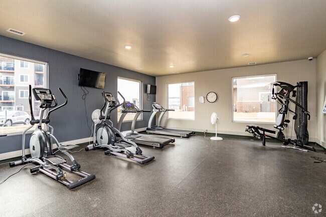 Gimnasio - Huntington Village Apartments