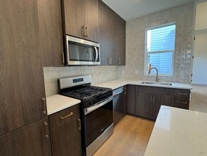 Building Photo - 11584 SW 47th Ave