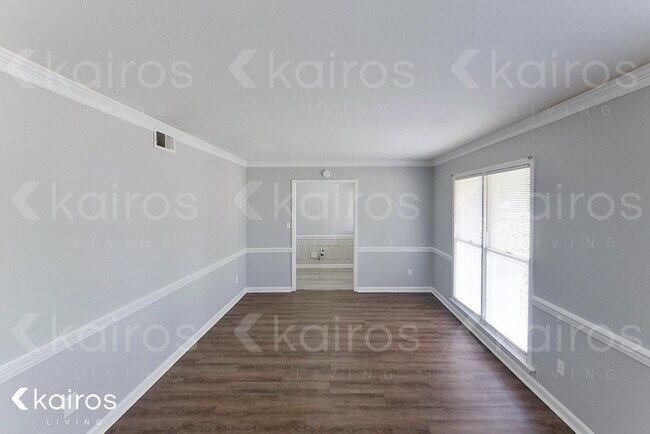 Foto del edificio - 2657 Old Orchard Ln