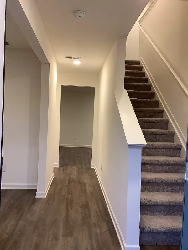 Building Photo - 4664 Sunrise Rdg