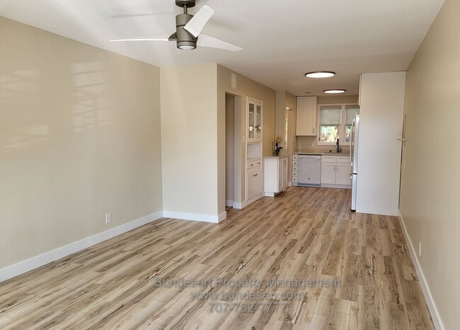 Building Photo - 624 Prospect St