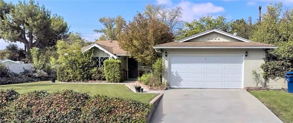 Foto principal - 6141 Dalecrest Ave