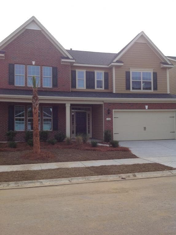 Building Photo - 1194 Shire Way