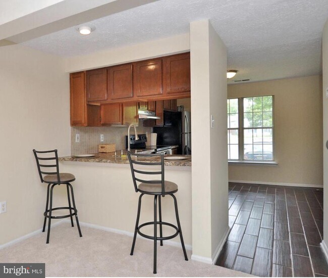Foto del edificio - 7119 Branchwood Pl