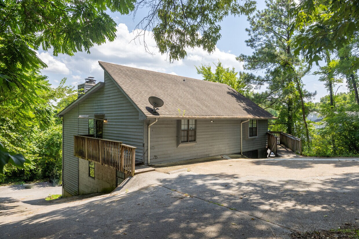Foto principal - 34 Woodlawn Dr